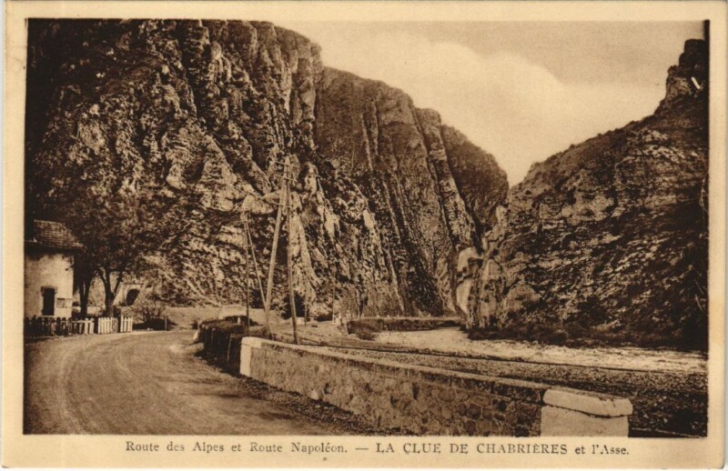 Carte postale ancienne La Clue de Chabrieres et l'Asse