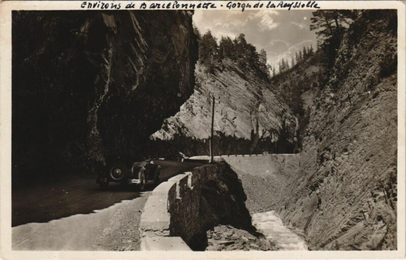 Carte postale ancienne Barcelonnette Environs - Les Gorges de la Reyssolle à Barcelonnette