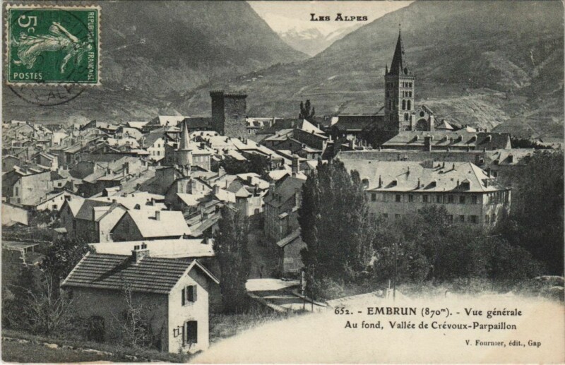 Carte postale ancienne Embrun Vue Generale
