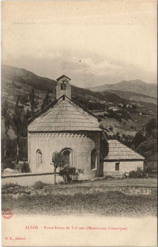 Carte postale ancienne Allos Notre-Dame de Val Vert à Allos