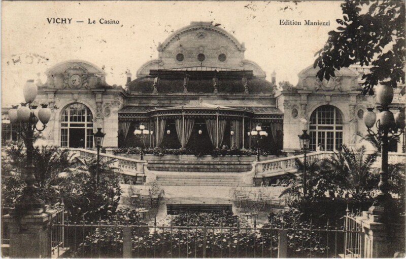 Carte postale ancienne Vichy Le Casino à Vichy