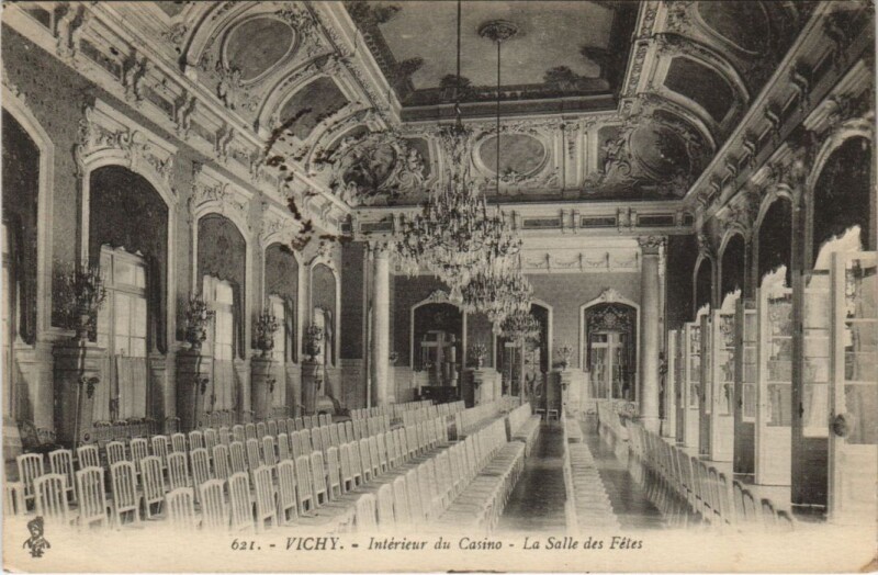 Carte postale ancienne Vichy Interieur du Casino, Salle des Fetes à Vichy
