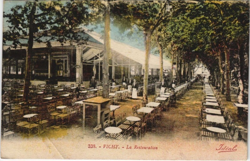 Carte postale ancienne Vichy La Restauration à Vichy