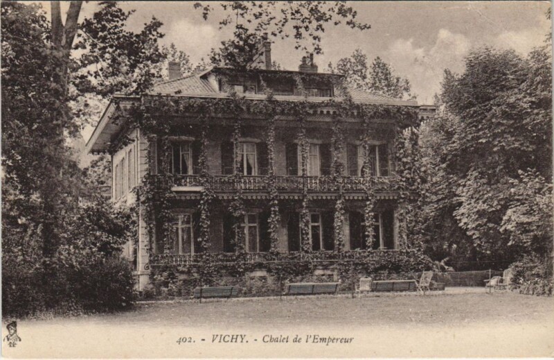 Carte postale ancienne Vichy Chalet de l'Empereur à Vichy