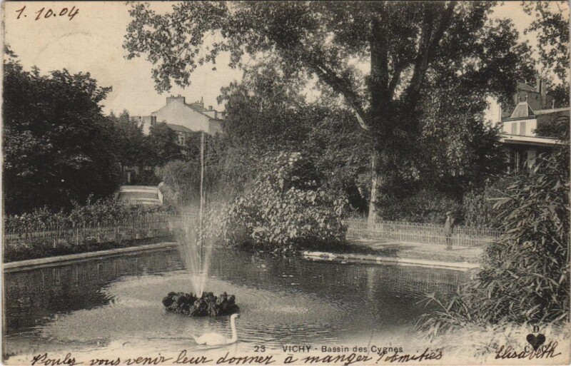 Carte postale ancienne Vichy Bassin des Cygnes à Vichy