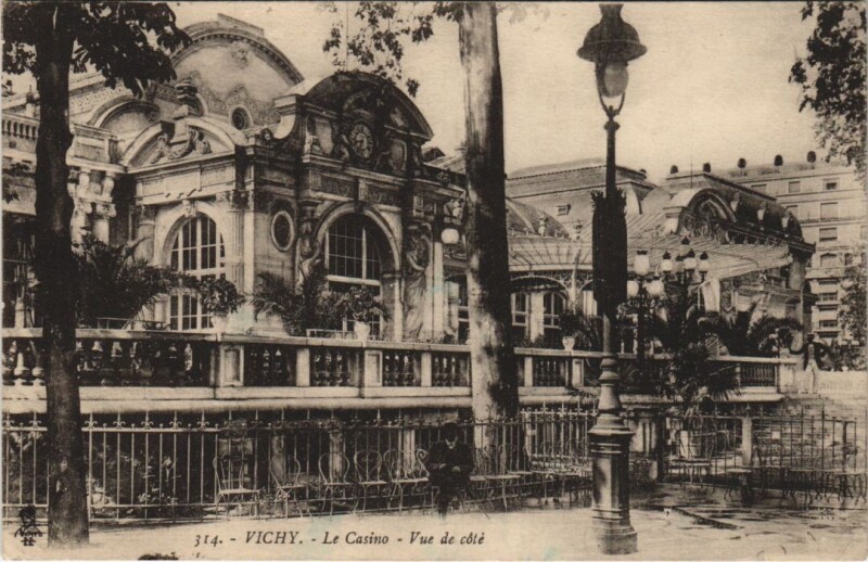 Carte postale ancienne Vichy Le Casino à Vichy