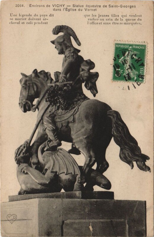 Carte postale ancienne Env. De Vichy Statue equestre de Saint-Georges à Vichy