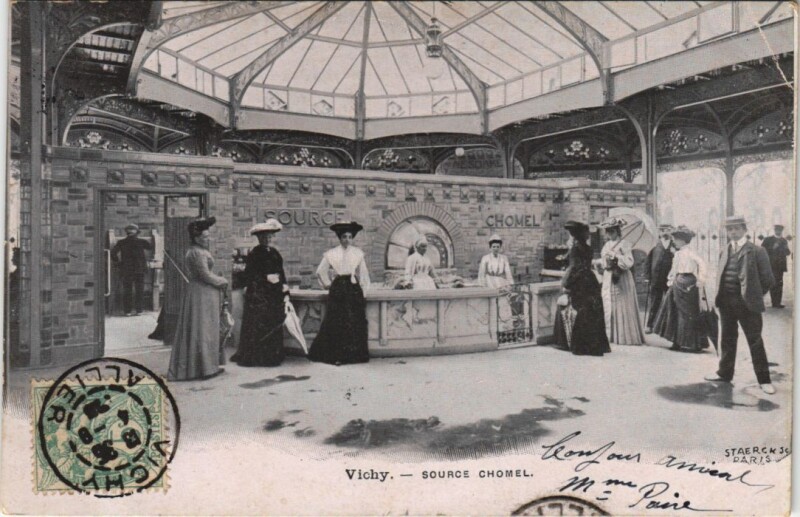 Carte postale ancienne Vichy Source Chomel à Vichy