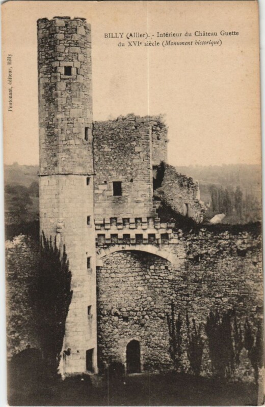 Carte postale ancienne Billy Interieur du Chateau Guette à Billy