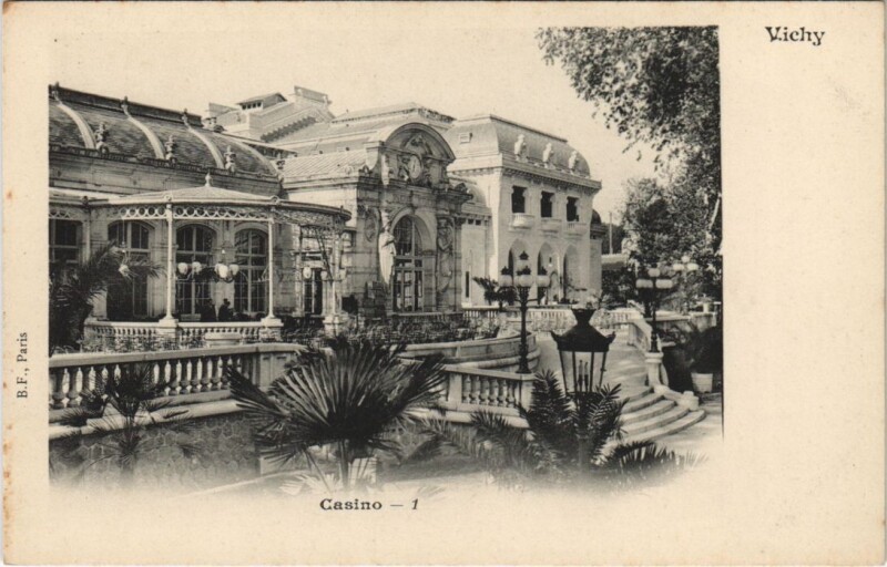 Carte postale ancienne Vichy Casino à Vichy