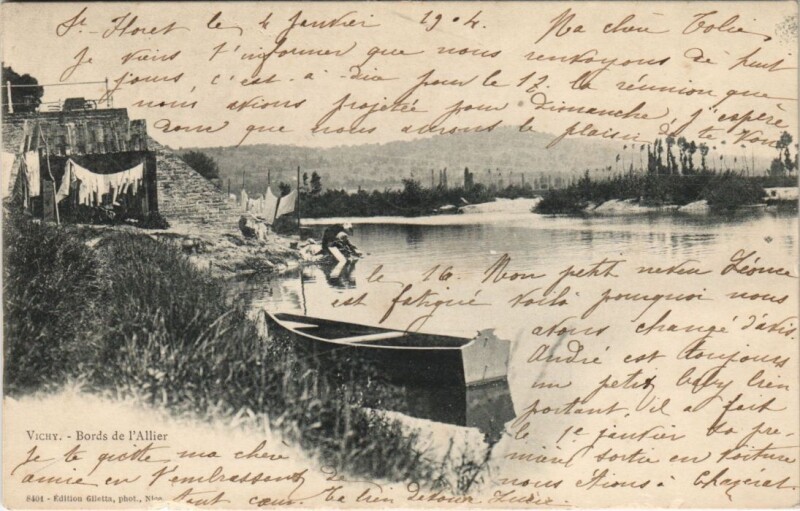 Carte postale ancienne Vichy Bords de l'Allier à Vichy