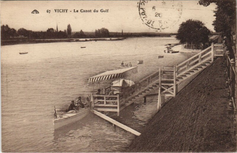 Carte postale ancienne Vichy La Canot du Golf à Vichy