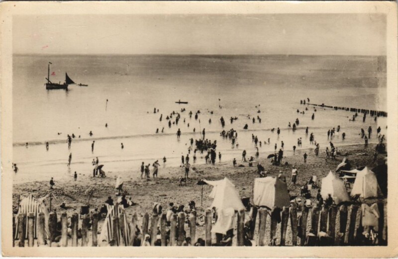 Carte postale ancienne Ault La Plage