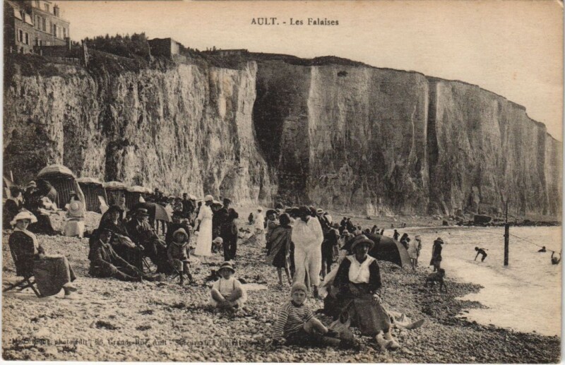 Carte postale ancienne Ault Les Falaises