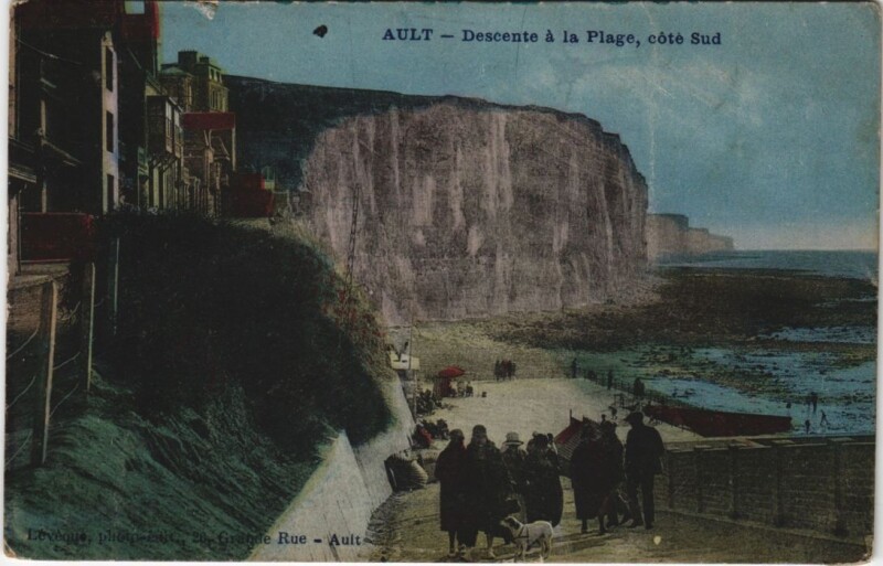 Carte postale ancienne Ault Descente a la plage