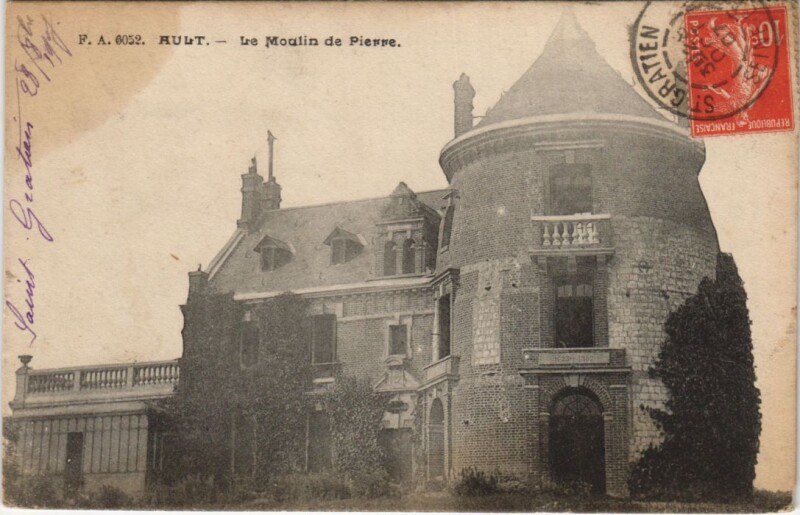 Carte postale ancienne Ault Moulin de Pierre