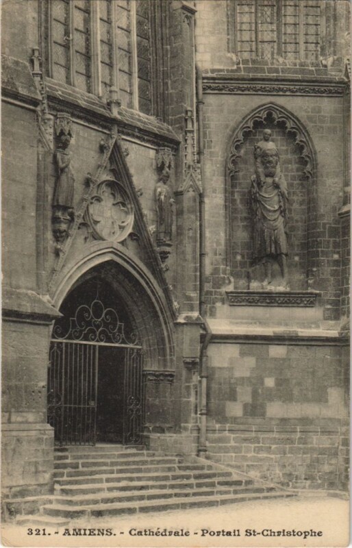Carte postale ancienne Amiens Cathedrale Portail Saint-Christophe à Amiens