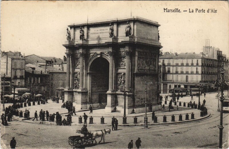 Carte postale ancienne Marseille - La porte d'aix à Marseille