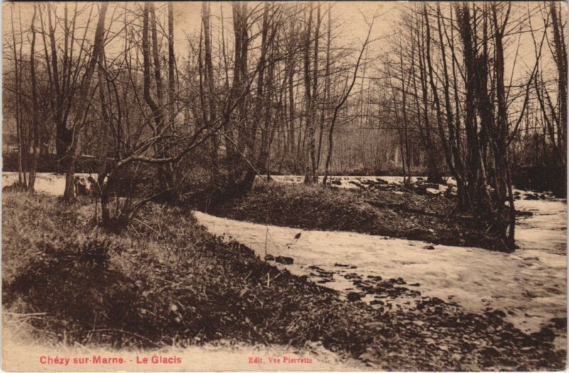 Carte postale ancienne Chezy-sur-Marne L' Eglise