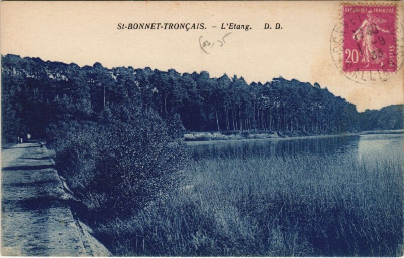 Carte postale ancienne Saint-Bonnet-Troncais l'Etang