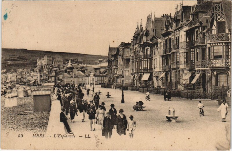 Carte postale ancienne Mers-les-Bains L'Esplanade à Mers-les-Bains