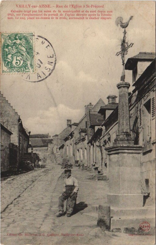 Carte postale ancienne Vailly-sur-Aisne Rue de l' Eglise à Vailly-sur-Aisne