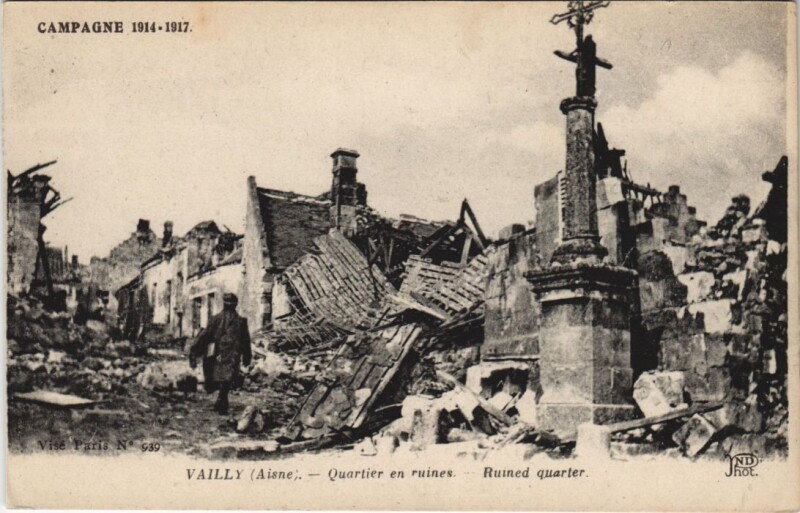 Carte postale ancienne Vailly Quartier en ruines