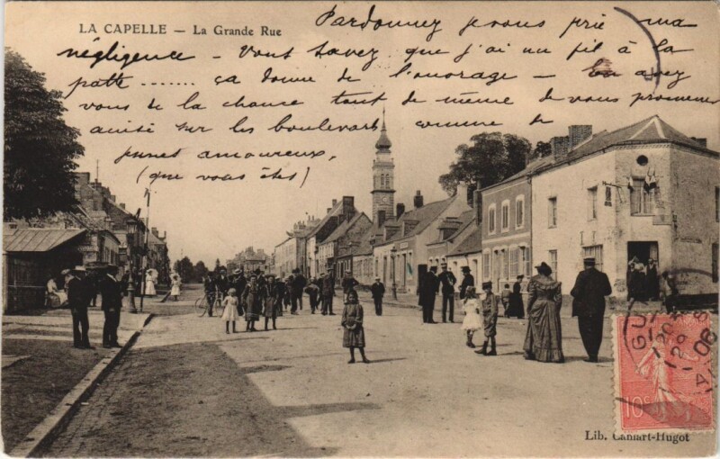 Carte postale ancienne La Capelle La Grande Rue à La Capelle