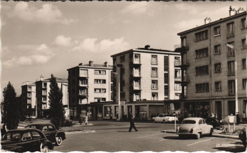 Carte postale ancienne Laon Boulevard de lyon