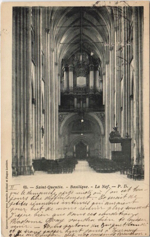 Carte postale ancienne Saint-Quentin Basilique à Saint-Quentin
