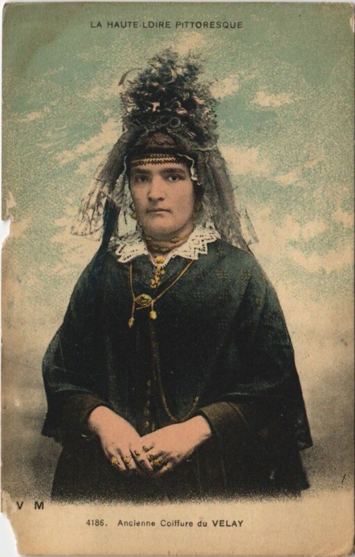 Carte postale ancienne Ancienne coiffure du Velay