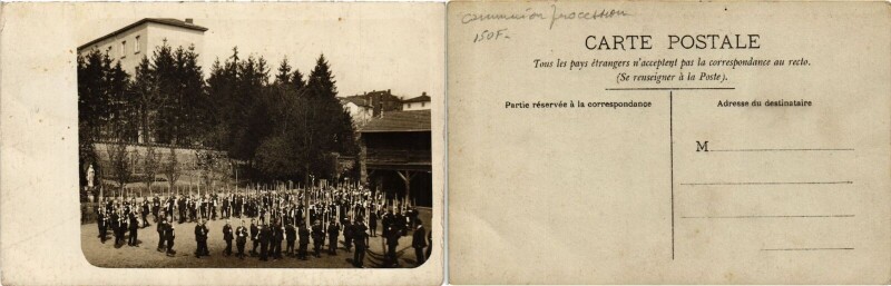 Carte postale ancienne Lyon communion procession.
