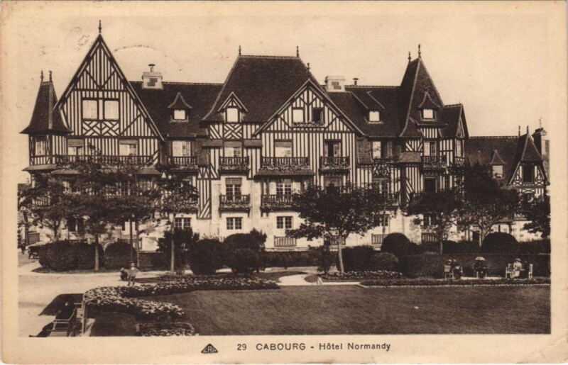 Carte postale ancienne Cabourg Hotel Normandy à Cabourg
