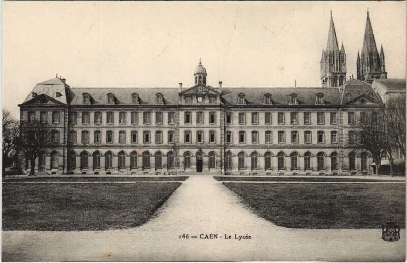 Carte postale ancienne Caen Le Lycee