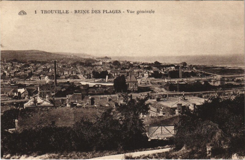 Carte postale ancienne Trouville Vue Generale