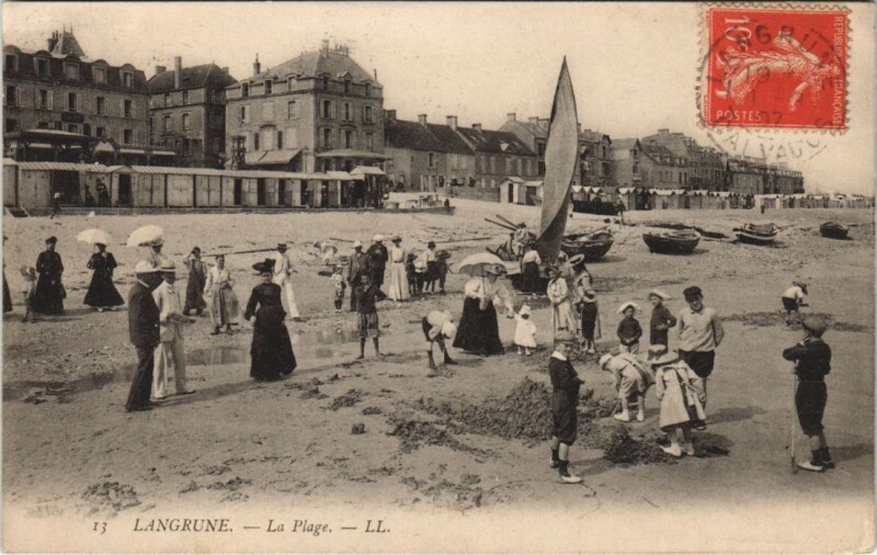 Carte postale ancienne Langrune-sur-Mer La Plage à Langrune-sur-Mer