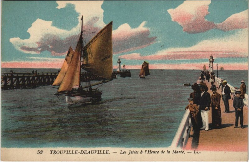 Carte postale ancienne Trouville Deauville - Les Jetees a l'Heure de la Maree à Deauville