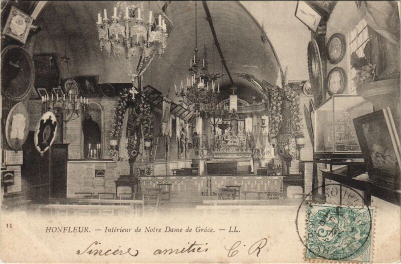 Carte postale ancienne Honfleur Interieur de Notre Dame de Grace à Honfleur