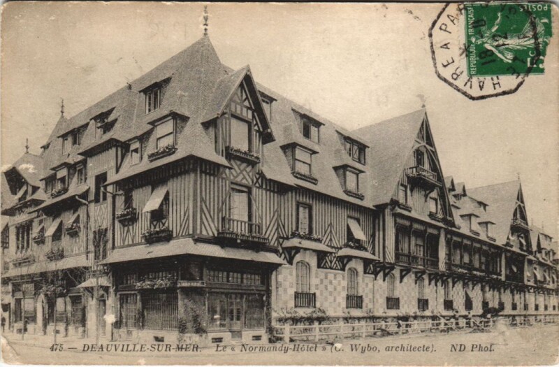 Carte postale ancienne Deauville Le Normandy Hotel à Deauville