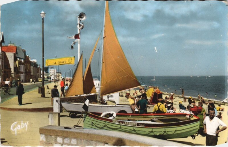 Carte postale ancienne Langrune-sur-Mer La Plage à Langrune-sur-Mer