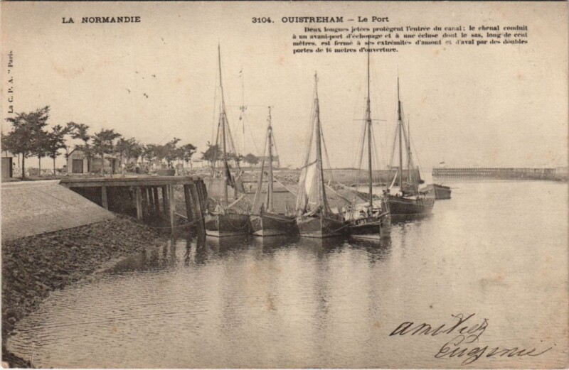 Carte postale ancienne Ouistreham Le Port à Ouistreham