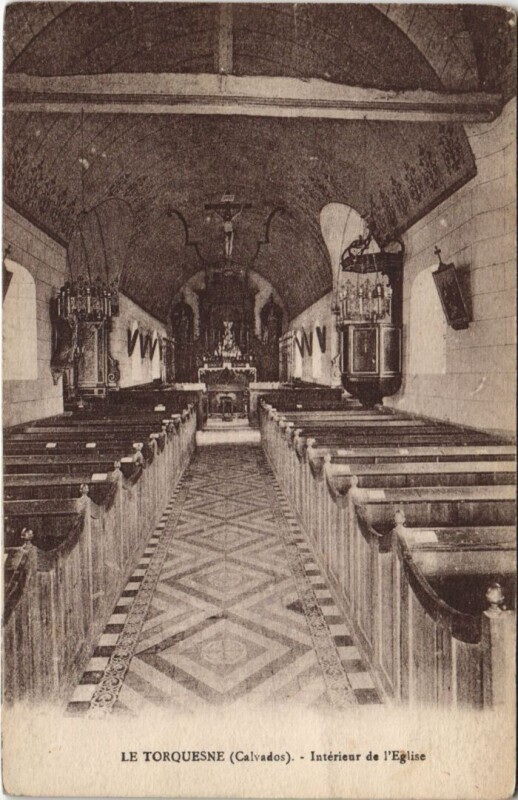 Carte postale ancienne Le Touquesne Interieur de l'Eglise à Touques