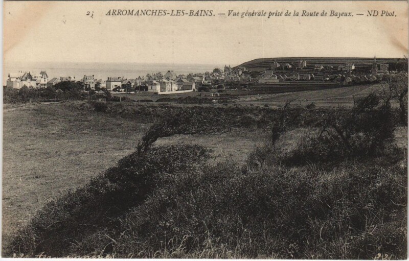 Carte postale ancienne Arromanches-les-Bains Vue Generale à Arromanches-les-Bains