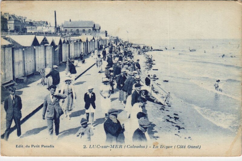 Carte postale ancienne Luc-sur-Mer La Digue - Cote Ouest à Luc-sur-Mer