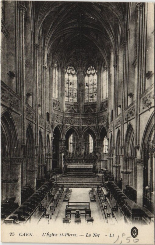Carte postale ancienne Caen L'Eglise Saint-Pierre - La Nef
