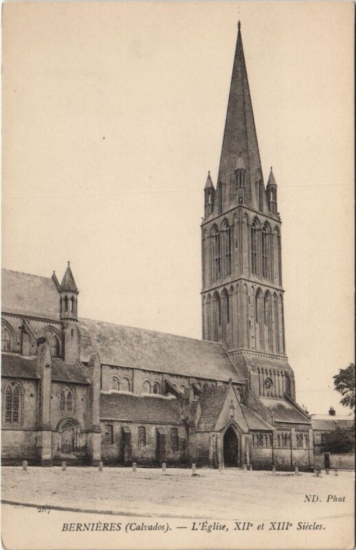 Carte postale ancienne Bernieres-sur-Mer L'Eglise