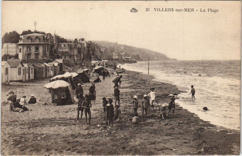 Carte postale ancienne Villers-sur-Mer La Plage à Villers-sur-Mer