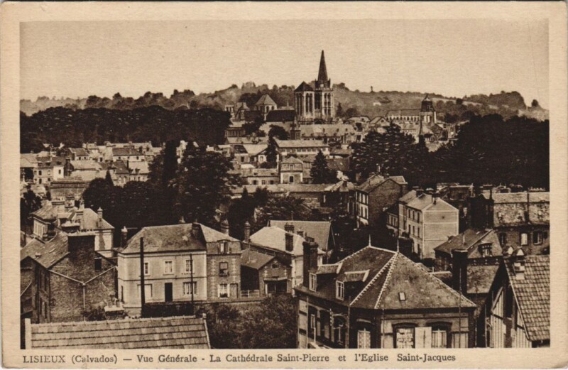 Carte postale ancienne Lisieux Vue Generale à Lisieux