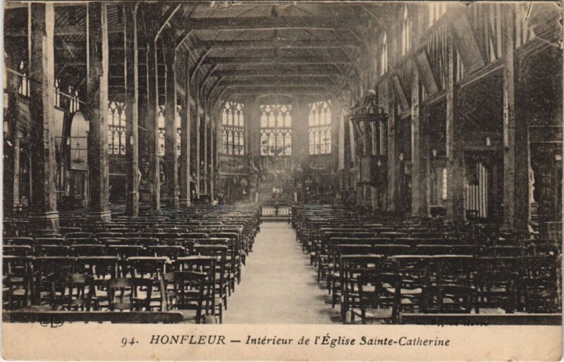Carte postale ancienne Honfleur Interieur de l'Eglise Sainte-Catherine à Honfleur