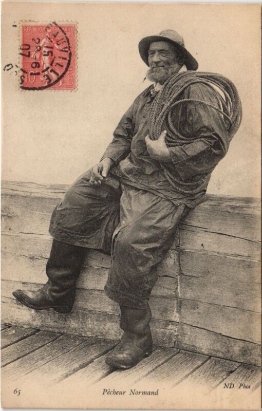 Carte postale ancienne Pecheur Normand